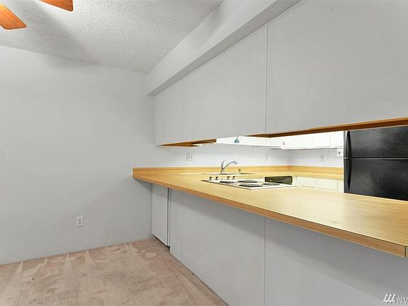 5th image of 4516 176th St SW APT E2