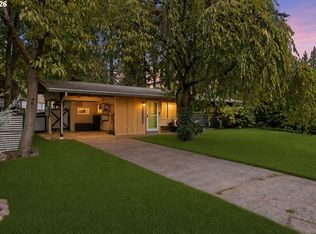 12445 NE Hassalo St, Portland, OR 97230