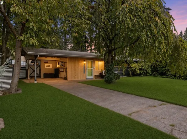 12445 NE Hassalo St, Portland, OR 97230