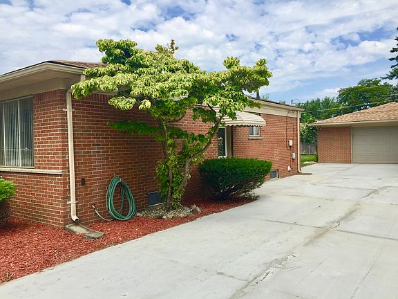4th image of 25628 Hass St