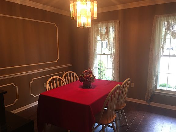 Spacious Dining Room
