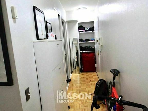 5th image of 337 W 43rd St #4H