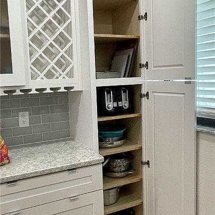 5th image of 17455 Woodland Trce APT C