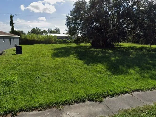2037 Jaylen Watkins ST, FORT MYERS, FL 33916