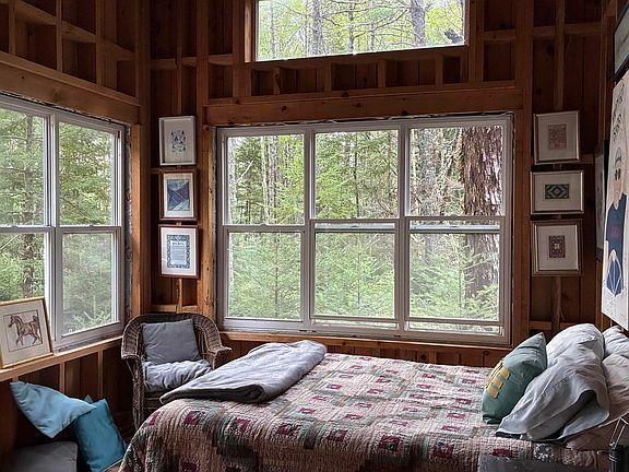 5th image of 458 Scout Camp Rd