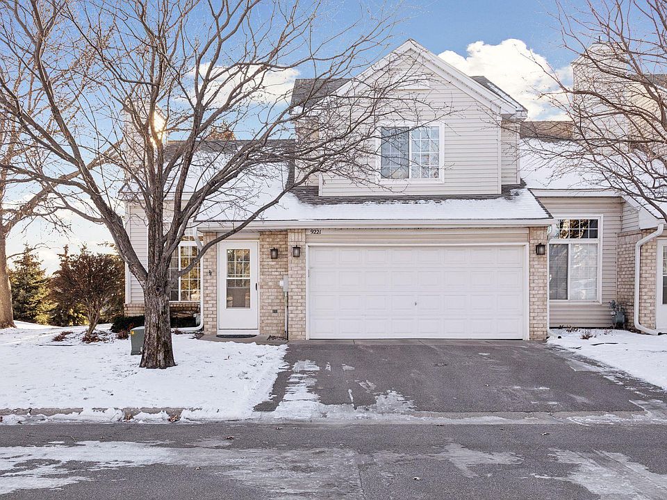 1st image of 9221 Troon Ct