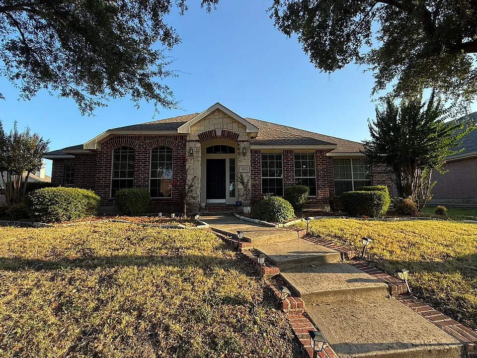 8014 Wilmington Dr
