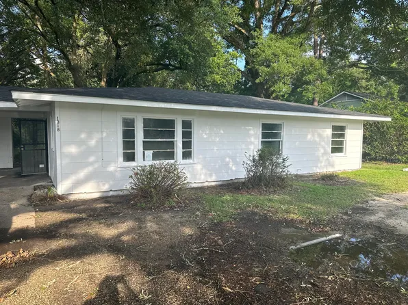 1318 West Dr, Laurel, MS 39440