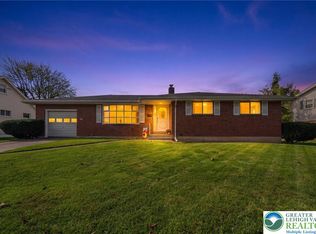 1246 8th St, Catasauqua, PA 18032