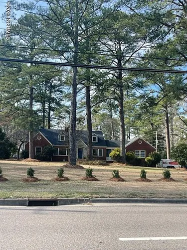 90 Lakewood Dr Photo 1