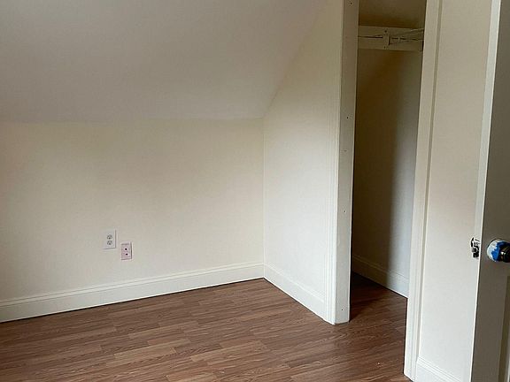 2nd image of 11 Salem Ln
