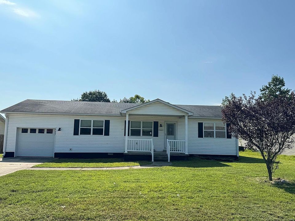 1st image of 3607 Palmtree Dr