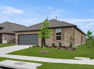 657 Godley Rnch, Godley, TX 76044