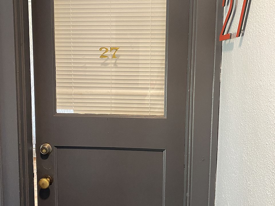 1st image of 4906 Itaska St #27