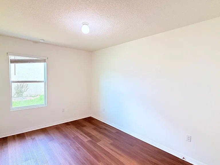9803 Pepper Tree Pl — Photo 18