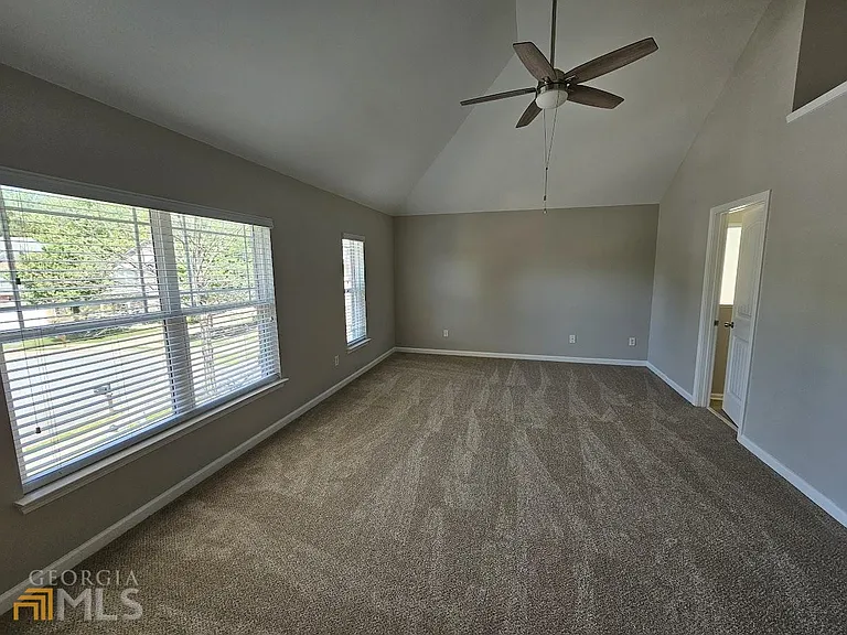 99 Matador Way — Photo 18