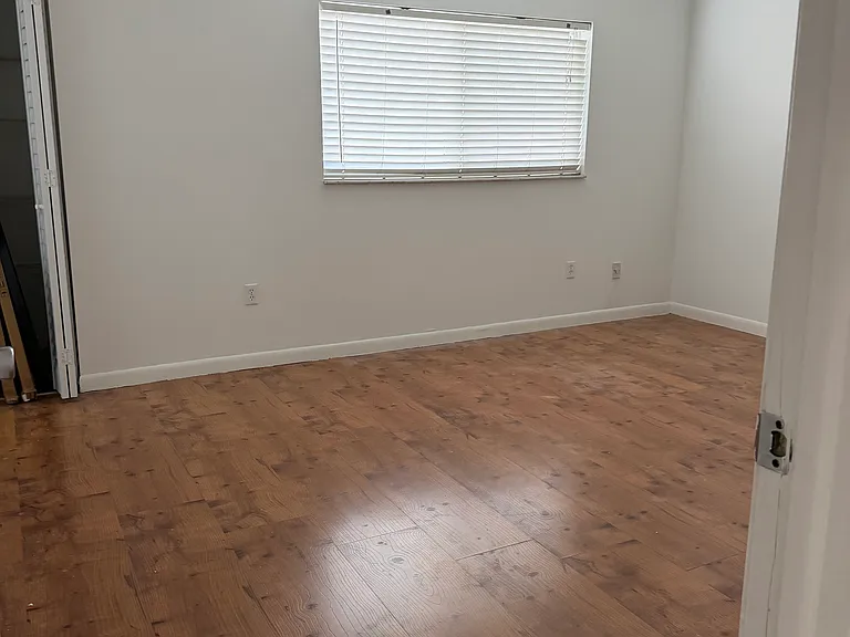 6900 SW 104th Ct — Photo 14
