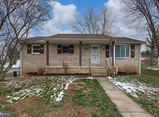 2624 Danielle Dr, Dover, PA