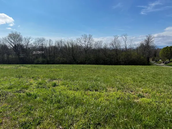 8905 Austin Bottom Rd, Baxter, TN 38544