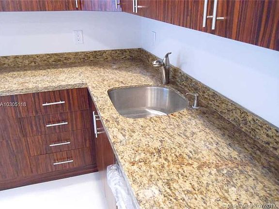 2nd image of 2450 NE 135th St APT 812