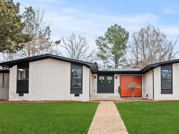 10001 Greenview Dr SE, Huntsville, AL 35803