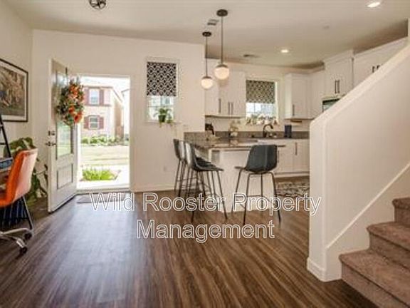 3rd image of 4003 Prosser St