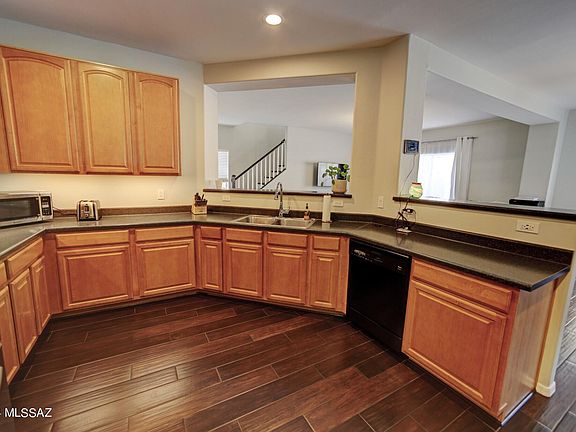 4th image of 1052 W Sea Lion Dr