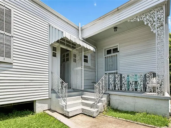 2415 Amelia St, New Orleans, LA 70115