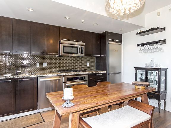 2nd image of 918 Cooperage Way #2601