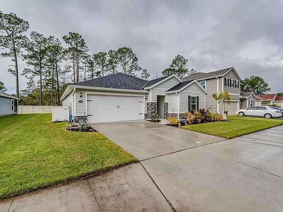 4th image of 13424 Avery Park Ln