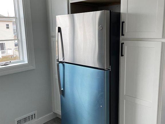 3rd image of 90 Atlantic Ave Floor 2