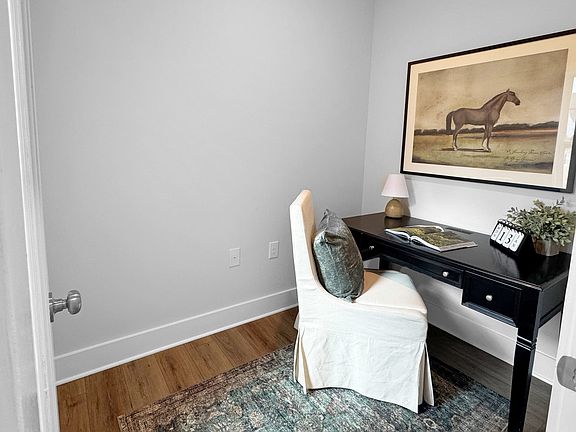 5th image of 104 Whistling Way