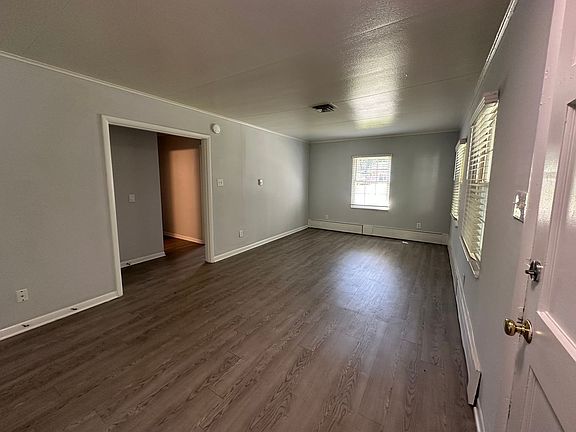 3rd image of 1200 Craigmont Dr #22