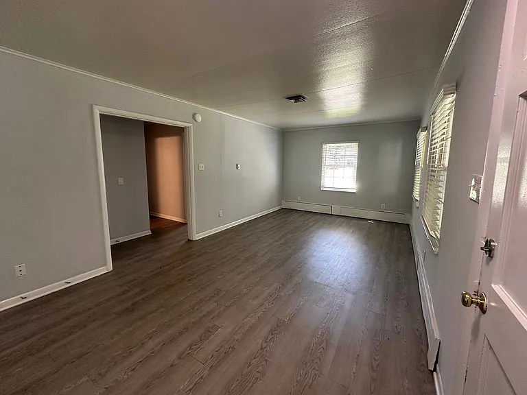 1200 Craigmont Dr — Photo 22