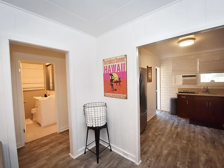 938D Kapahulu Ave — Photo 13