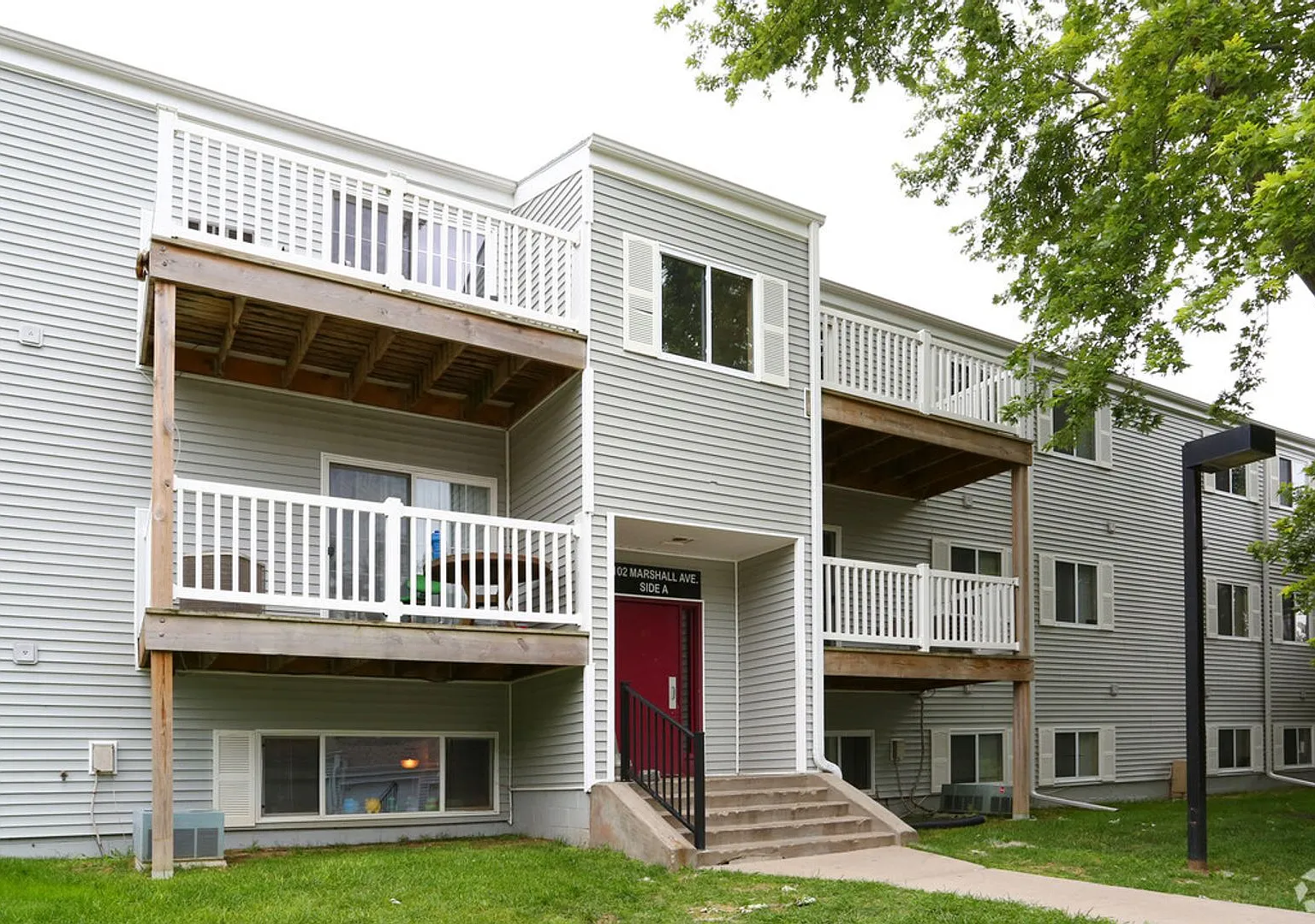 Hidden Bluffs Apartments — Photo 3