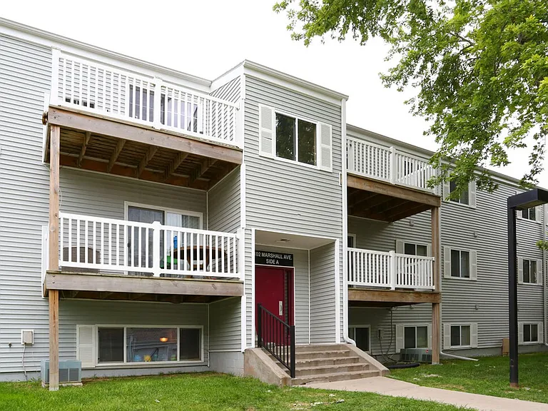 Hidden Bluffs Apartments — Photo 12