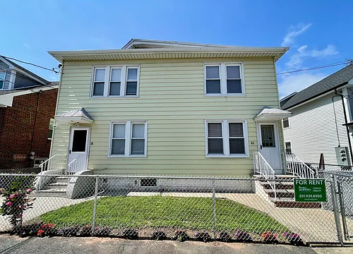26-28 Spruce St #1A Photo 1