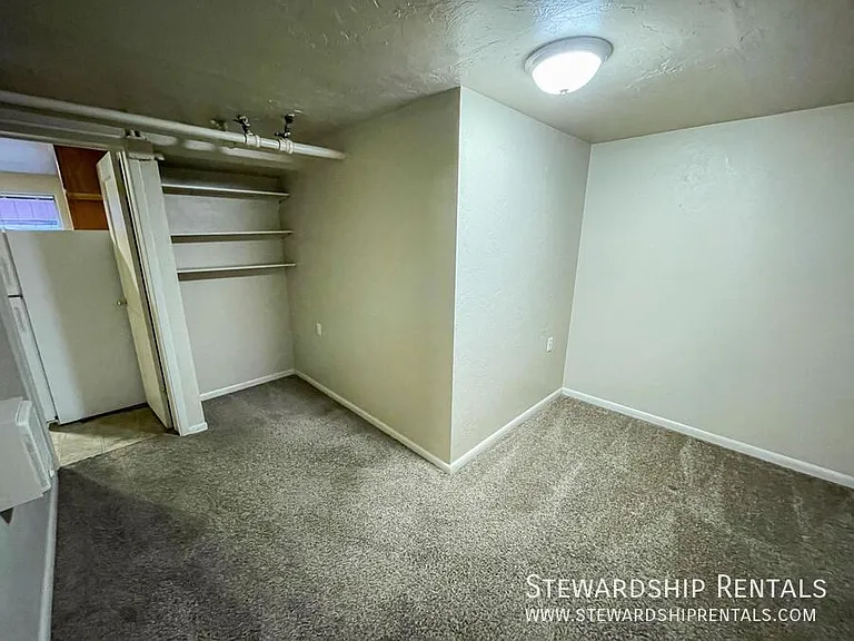 942 E 18th Ave #12 — Photo 9
