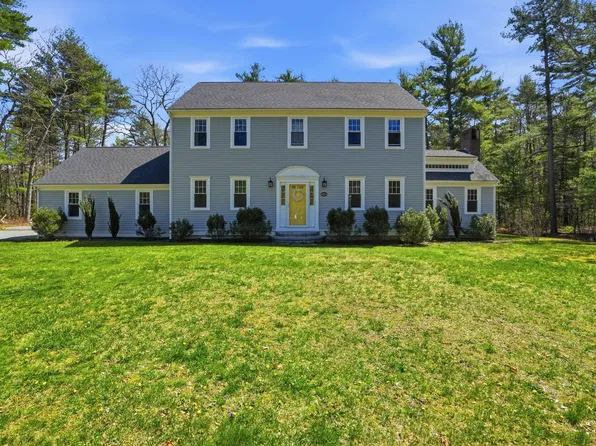 62 Forest St, Duxbury, MA 02332