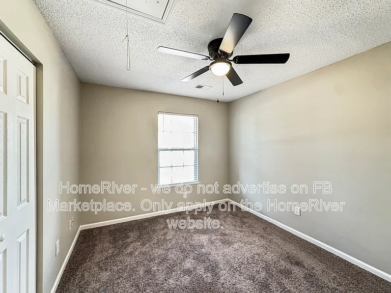 733 Elderberry Ln — Photo 11