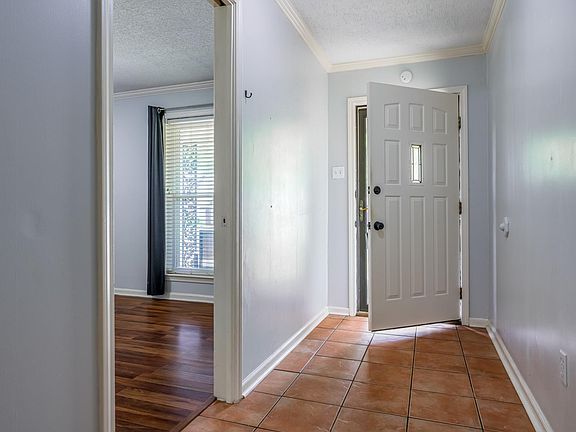 4th image of 3172 Rosebay Ln
