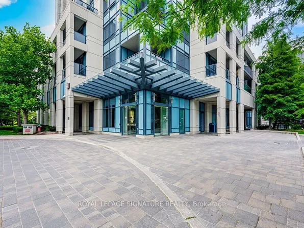 181 Wynford Dr #403, Toronto, ON M3C 0C6