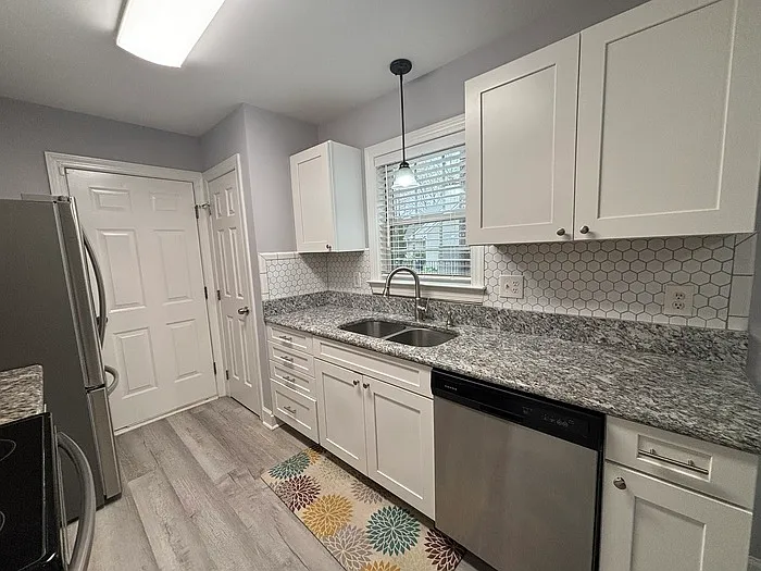 20 Hollyfield Ln — Photo 10