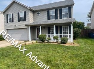 10618 Irvin Pines Dr, Louisville, KY 40229