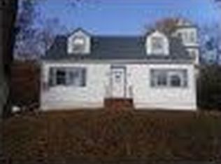 25-27 Winchester Ave, Middletown, NY 10940