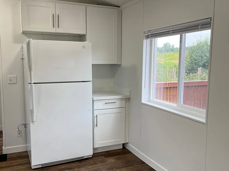 17168 Dike Rd — Photo 9