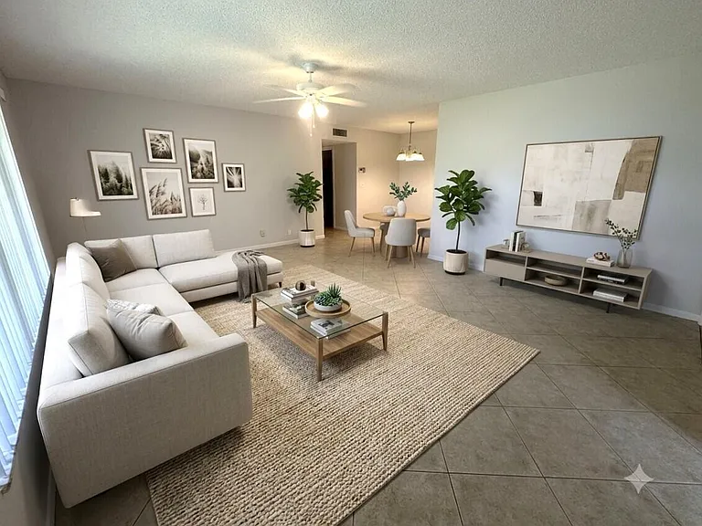 1202 S Drive Cir #A — Photo 13