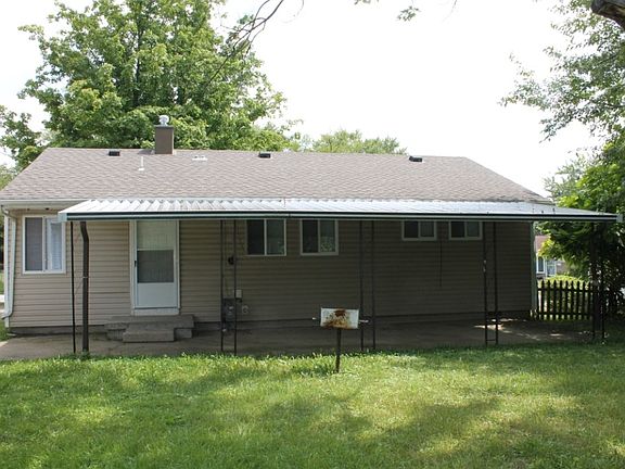2nd image of 4037 Beatty Dr
