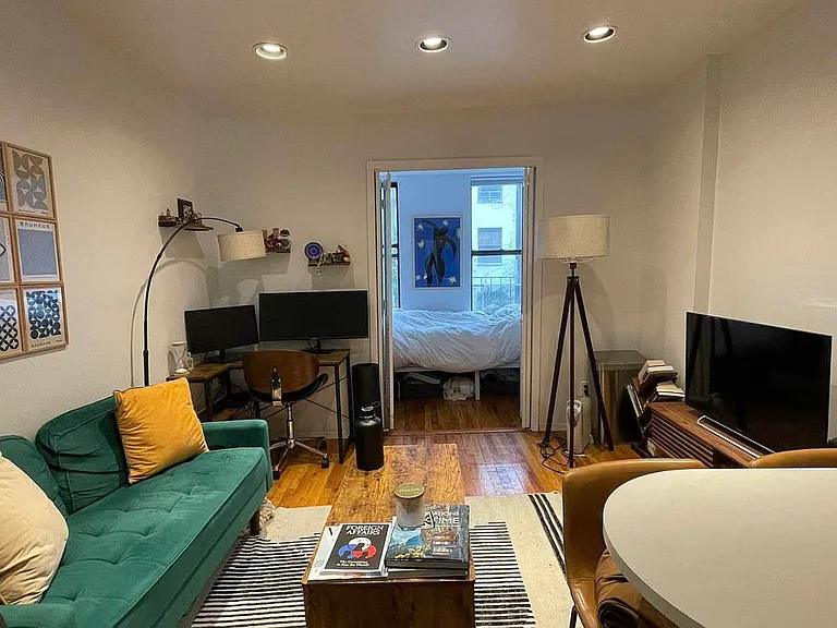 451 W 46th St #3A — Photo 3
